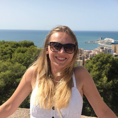 Anna zoekt een Huurwoning / Kamer / Studio / Woonboot in Utrecht