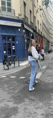 Jasmijn  zoekt een Huurwoning / Kamer / Studio / Appartement in Utrecht