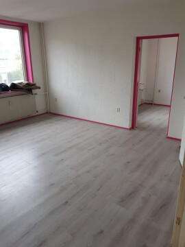 1e verdieping: woon/eet- en bijkamer